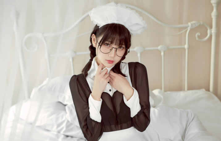周叽是可爱兔兔：软萌兔系小姐姐的Cosplay！反差萌御姐让你心动不已-瓜次元