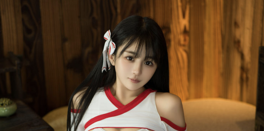 桜井宁宁的风纪委员cosplay，制服与鞭子的魅力全开-瓜次元
