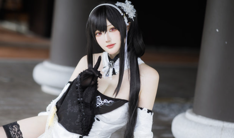 兔女郎的梦幻乐园：瓜希酱的COS魅力大揭秘！-瓜次元