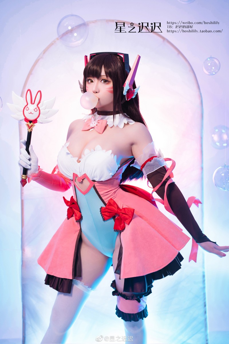 重量级人气COSER——星之迟迟，欧美身材很是突出哦-瓜次元