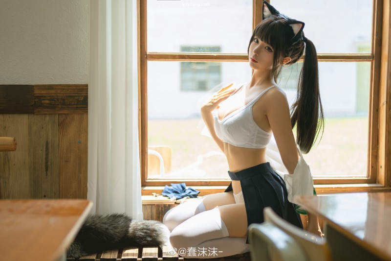 005E9EkYly1hdnd3ob564j34c02w0b2c