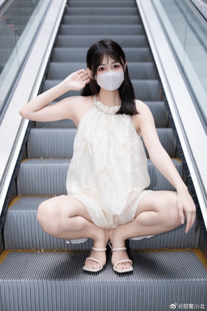 甜辣小北微密圈全部付费写真合集