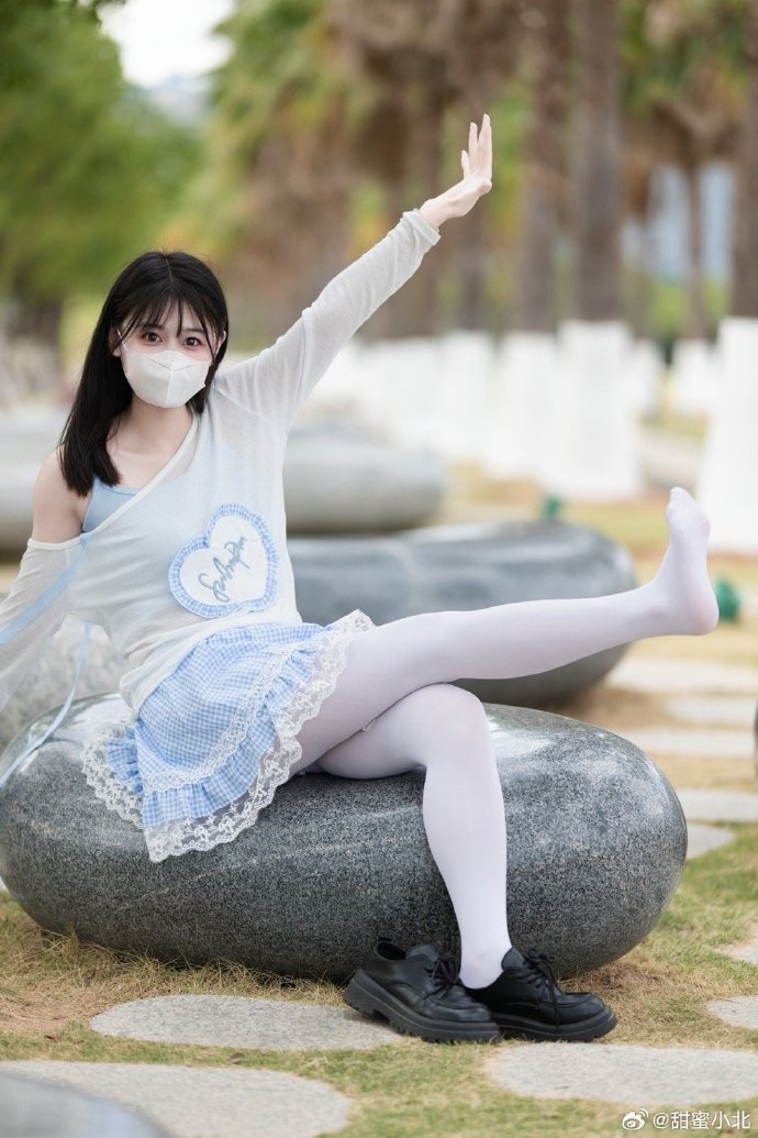 甜辣小北微密圈全部付费写真合集