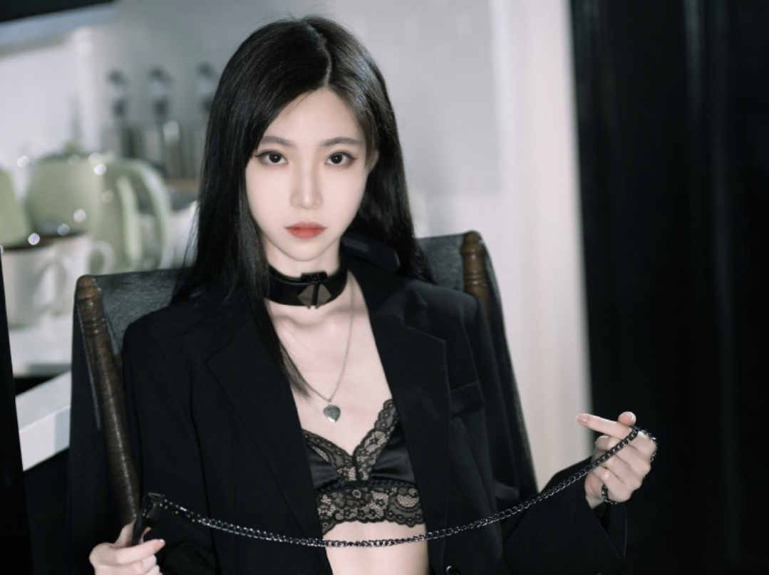 图片[2]-许岚LAN摄影图片鉴赏，清新脱俗的宝藏女孩-瓜次元