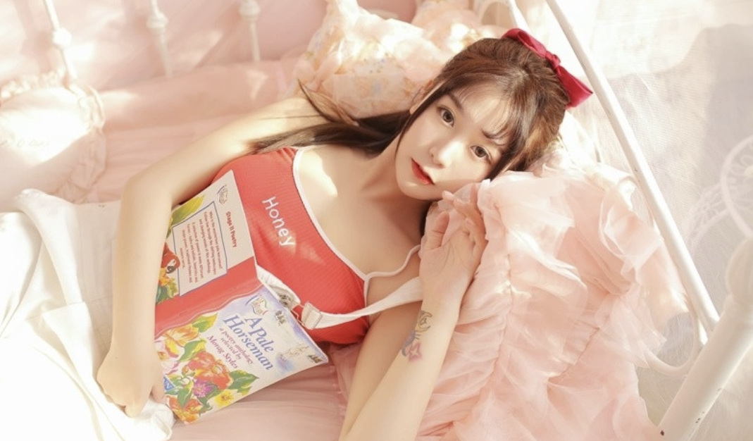 网红COSER—Nyako喵子合集分享，65套图片张张都经常-瓜次元