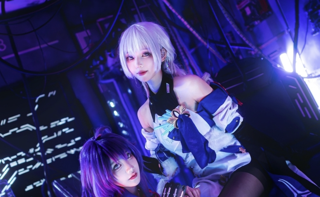 图片[2]-舞小喵：耀眼之星的舞蹈与COSPLAY女神-瓜次元