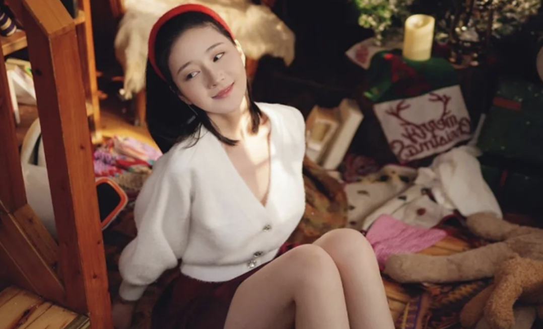 图片[2]-Nnian年年小红帽美图分享：甜美微笑背后的魅力-瓜次元