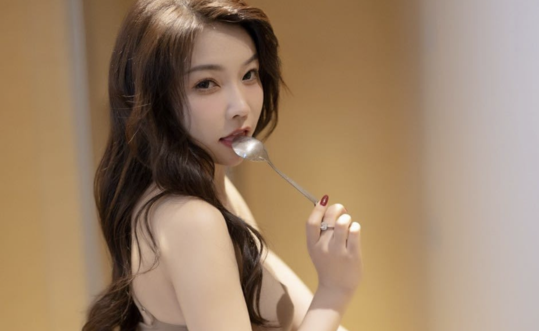 徐莉芝最新作品鉴赏，窈窕淑女的魅力展示-瓜次元