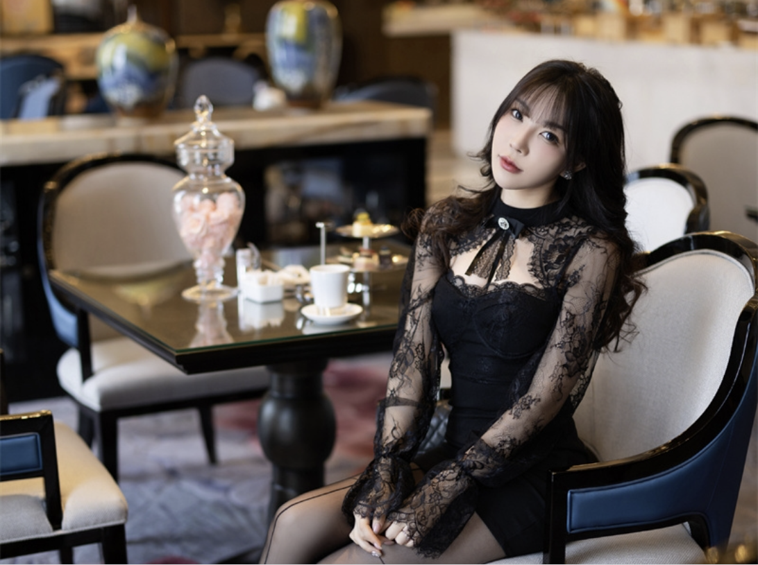 图片[2]-徐莉芝最新作品鉴赏，窈窕淑女的魅力展示-瓜次元