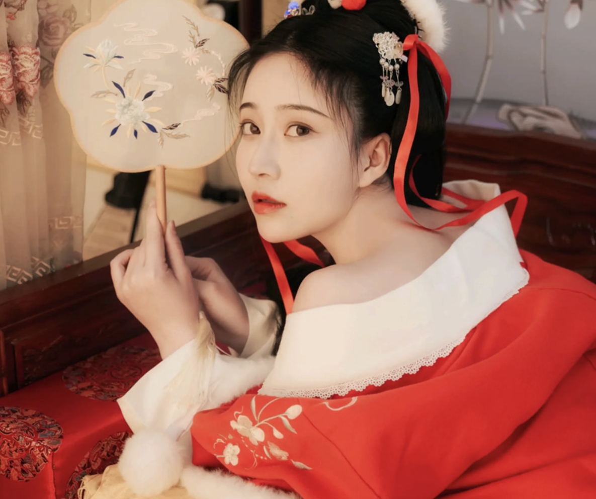 图片[3]-年年Nnian最新图片分享，让人着迷的背带裤作品-瓜次元