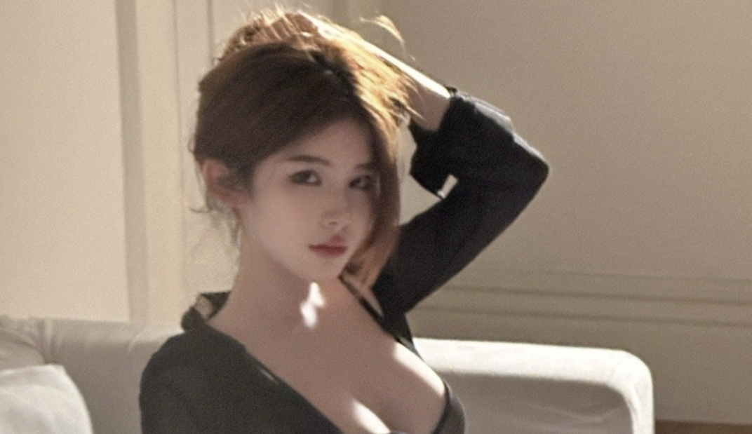 图片[2]-无情近视眼铁粉空间写真图片以及视频合集下载-瓜次元
