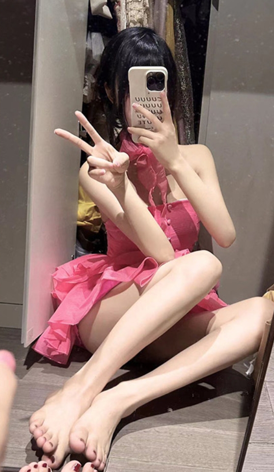 爆龙战神微密圈付费写真资源合集