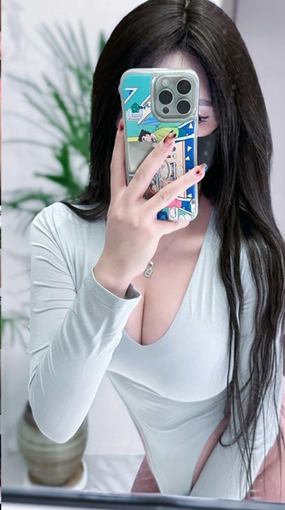 阿尔卑香小狗子微密圈写真合集资源