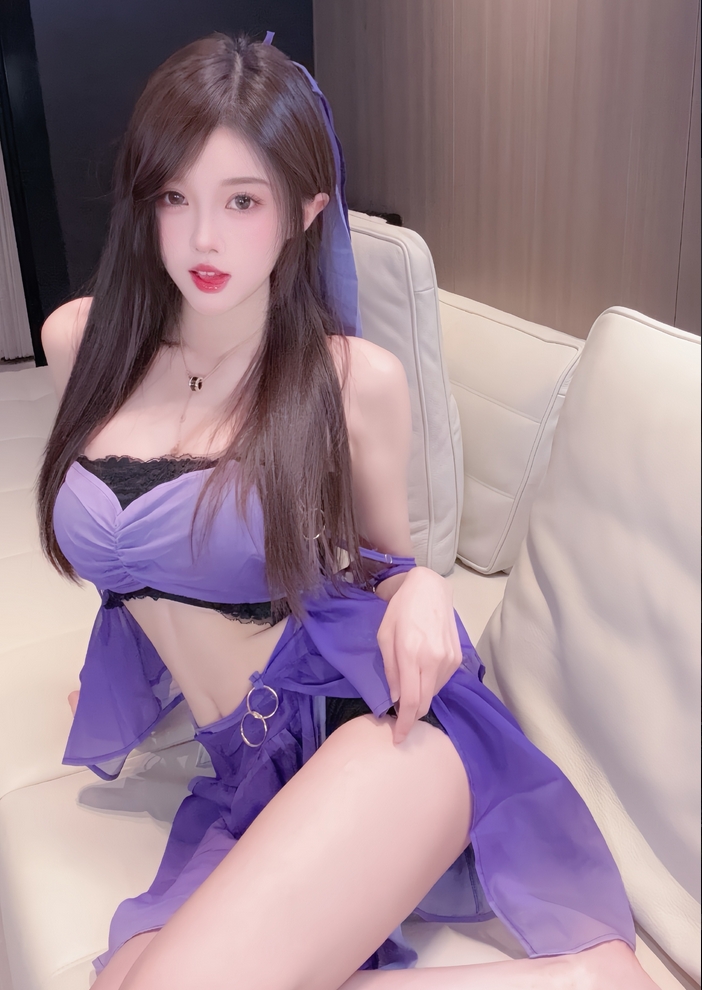 小小奶瓶儿微密圈写真以及cos订制图片合集