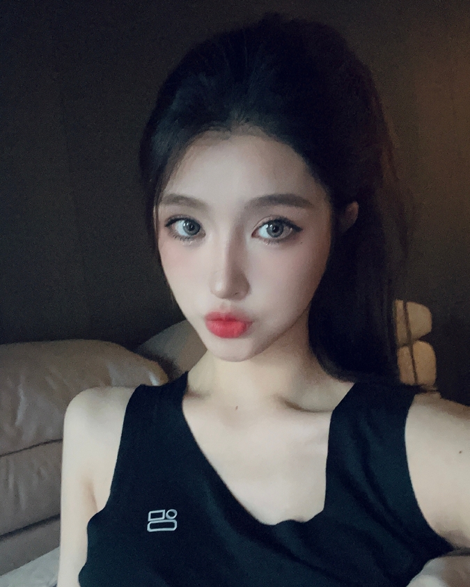 晴子兔呢微密圈全部付费写真合集